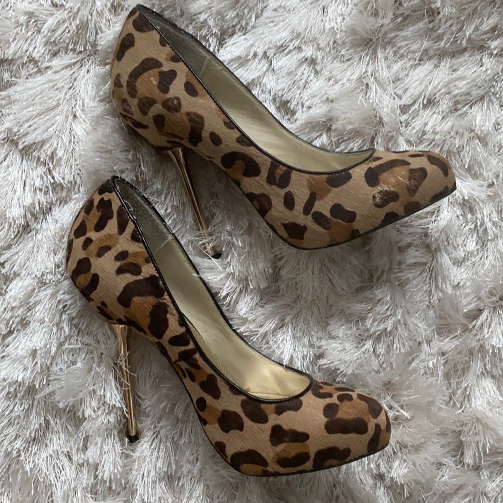 Steve Madden Leopard Print Pumps